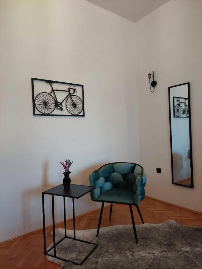 Studio Apartman Kiara ซาดาร์ ภายนอก รูปภาพ